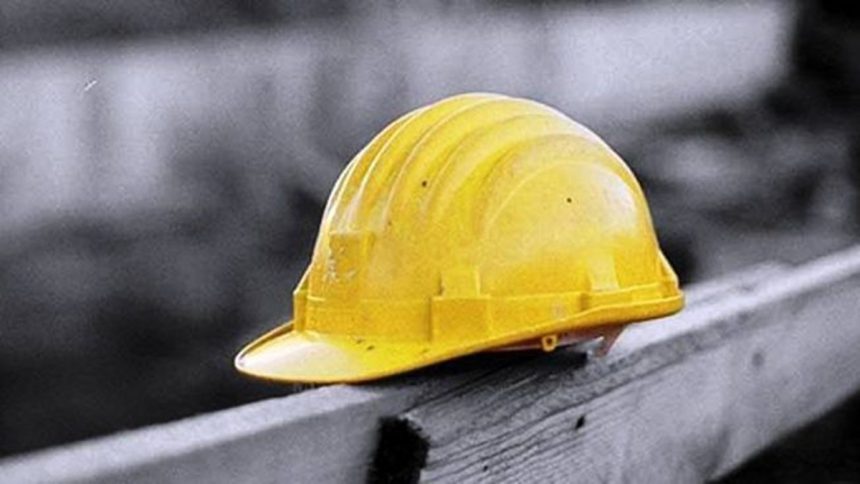 morti sul lavoro Dramma sul lavoro a Padova: operaio 22enne schiacciato da un macchinario a Selvazzano Dentro